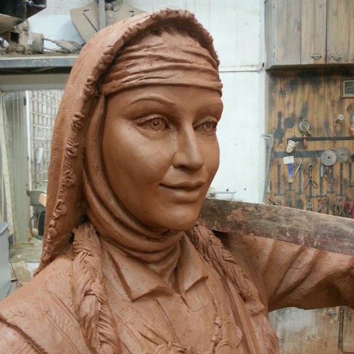 Çaycuma Madenci ve Yoğurtçu Kız Anıtı